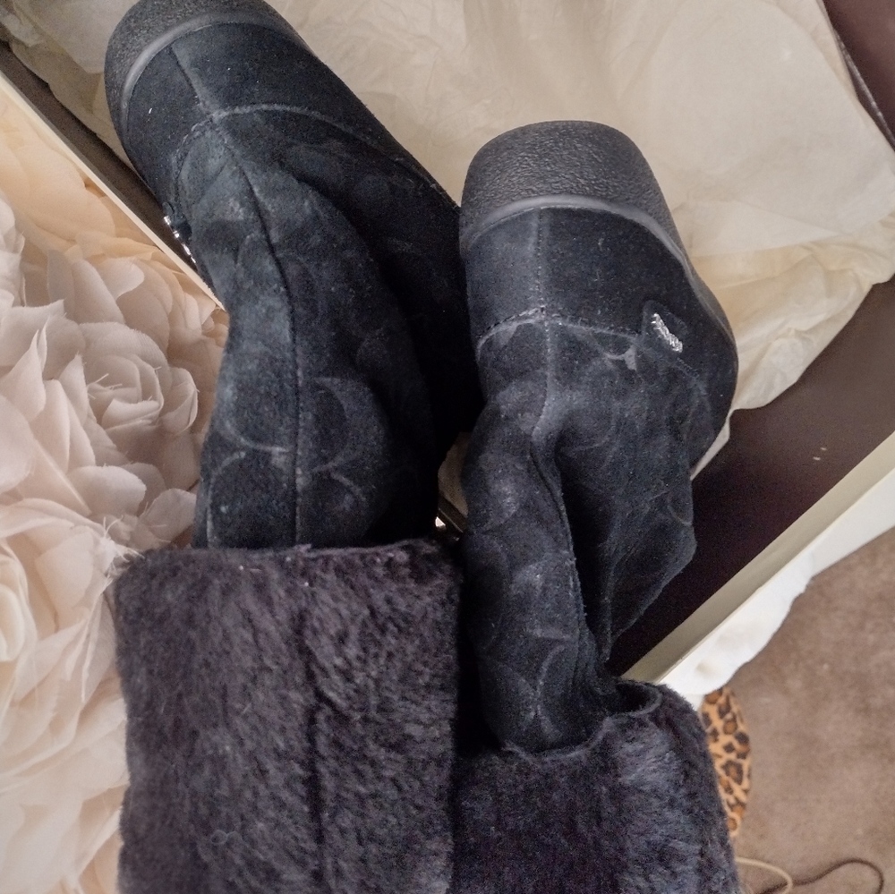 LADIES BOOTS BY COACH - Picture 3 of 5